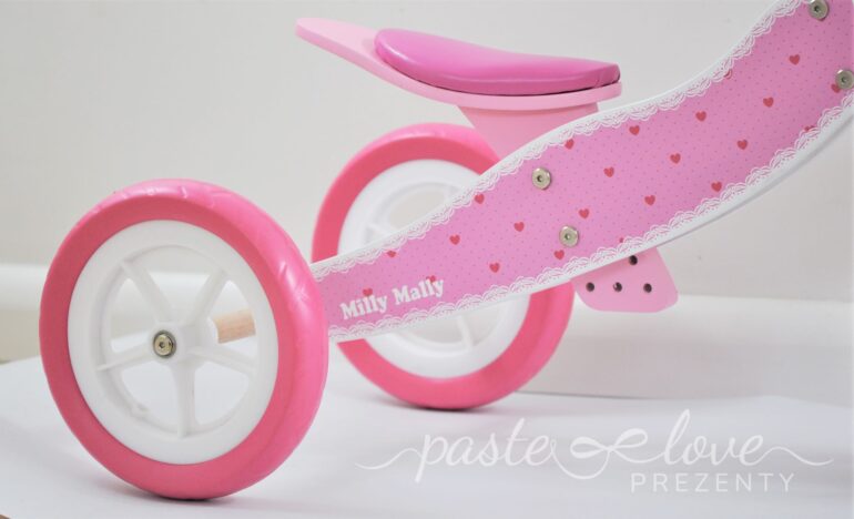 Pierwszy rowerek biegowy trójkołowy Look Milly Mally. Prezent dla dwulatki.