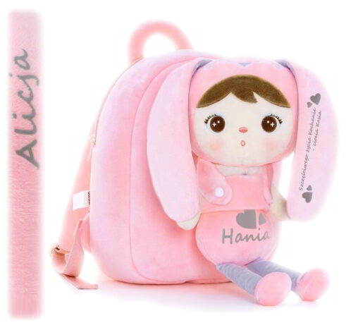 Lalka Metoo i plecak z imieniem i dedykacją na uchu