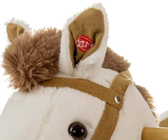 Grające uszy konia na biegunach